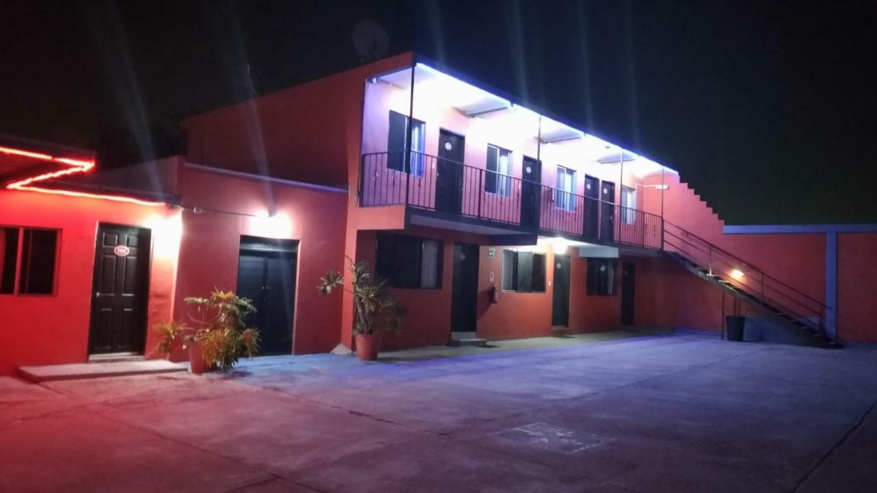 Motel Agora Ensenada Ngoại thất bức ảnh